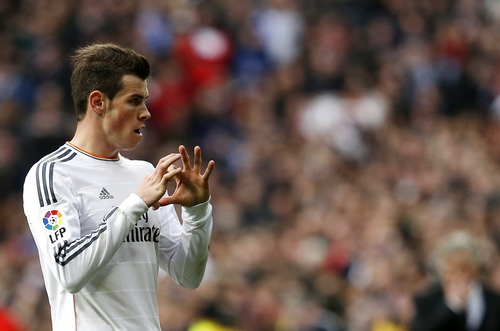 Gareth Bale ghi bàn giúp Real Madrid đánh bại Elche với tỷ số 3-0