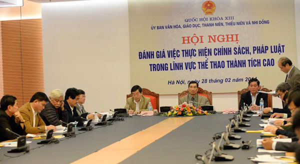 Ủy ban VH-GD-TTNNĐ của Quốc hội trong một lần làm việc với ngành thể thao - ảnh: Ngô Nguyễn