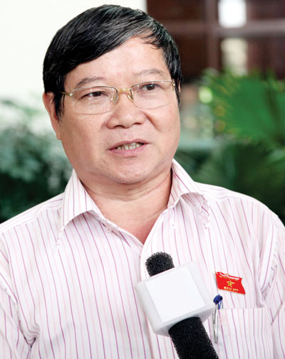 Ông Lê Như Tiến