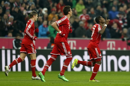 Bayern Munich đè bẹp Schalke-1