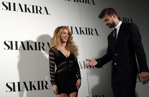 Shakira vô đối… trên Facebook