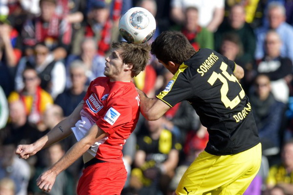 Dortmund nhọc nhằn thắng Freiburg 1-0