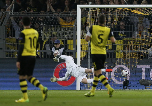 Zenit không thể tạo phép màu ở Dortmund-2
