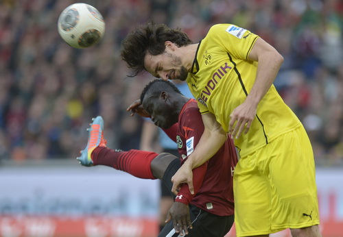 Dortmund thắng Hannover 3-0 tại Bundesliga