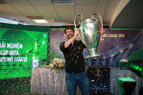 Heineken mang ‘Trải nghiệm cúp UEFA Champions League’ và trận chung kết trong mơ tại Lisbon đến với người hâm mộ 2