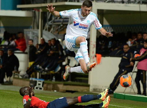 Marseille bị Lille cầm hòa 0-0