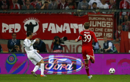 Real Madrid ‘đập nát’ Bayern Munich ngay tại Allianz Arena-4