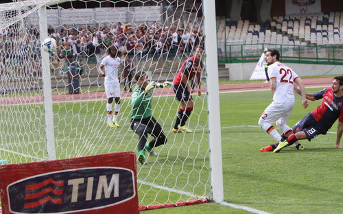 AS Roma thắng Cagliari 3-1 tại Serie A