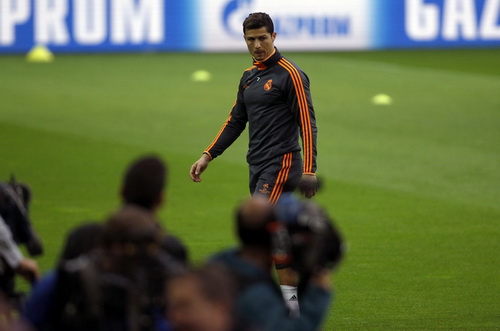 Ronaldo có thể vắng mặt khi Real Madrid tái đấu Dortmund-2