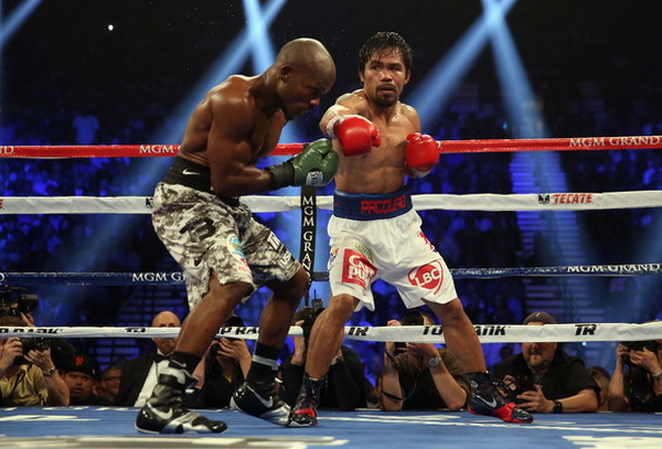 Pacquiao đánh bại Bradley giành lại đai vô địch WBO-1