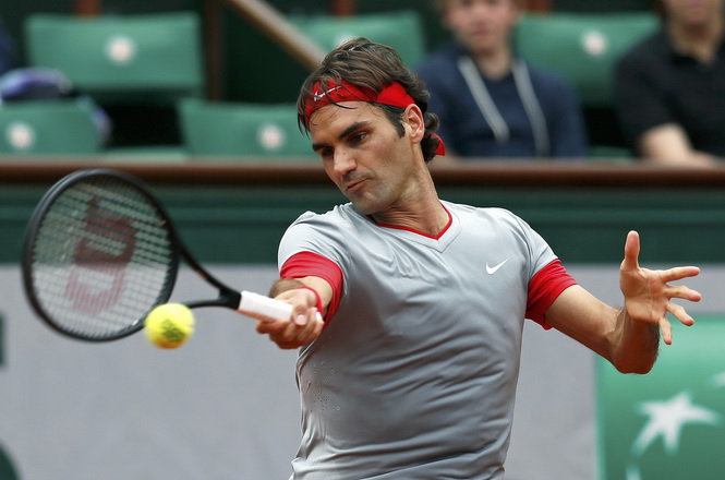 Federer và Serena nhẹ nhàng vào vòng 2 Pháp mở rộng-1