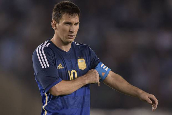 Messi đoạt Quả bóng vàng nhưng lại không có tên trong đội hình tiêu biểu của FIFA - Ảnh: AFP