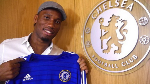 Didier Drogba chính thức trở lại Chelsea