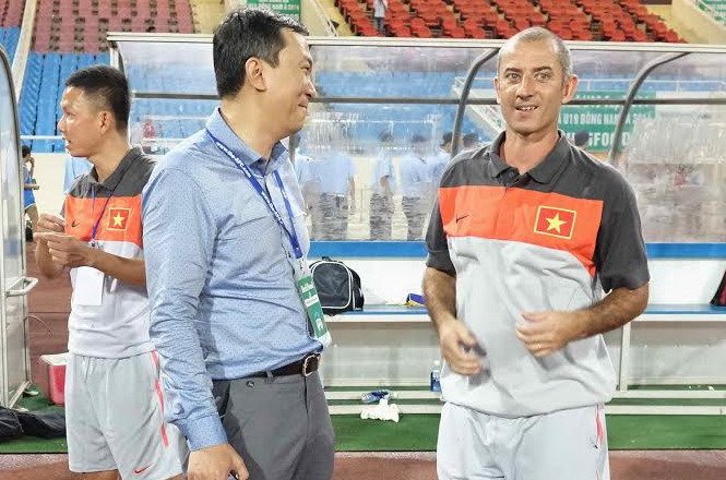 HLV Guillaume Graechen xin nhập quốc tịch Việt Nam-1
