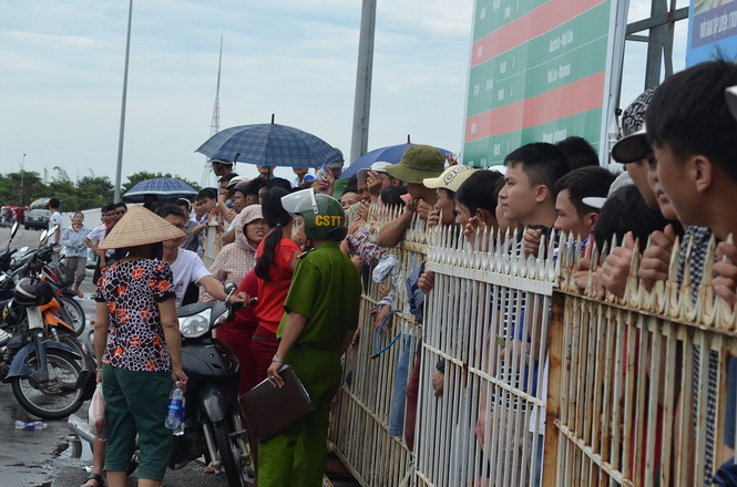 Náo loạn vì vé xem U.19 Việt Nam