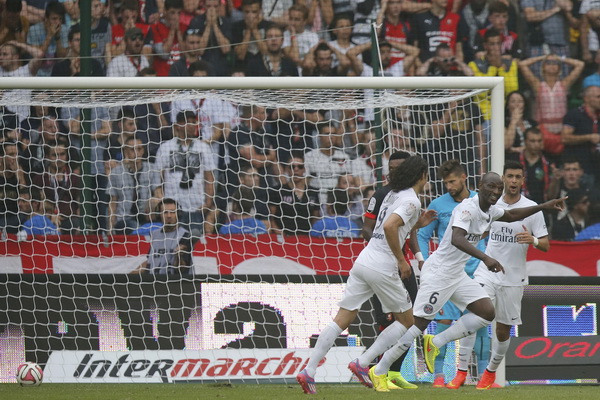 PSG đánh rơi chiến thắng ở Rennes-1