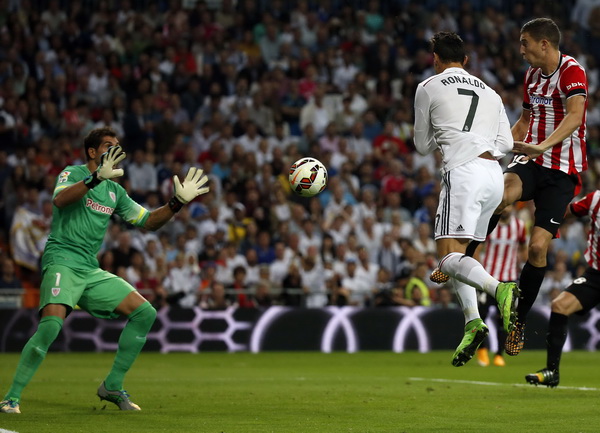 Ronaldo lại lập hattrick, Real Madrid đại thắng-1