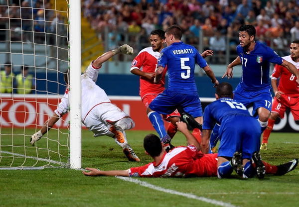 Vòng loại EURO 2016: Hà Lan thua sốc trên sân Iceland-4