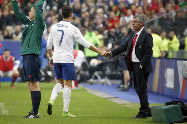 Benzema và Pogba lập công, tuyển Pháp hạ Bồ Đào Nha-4