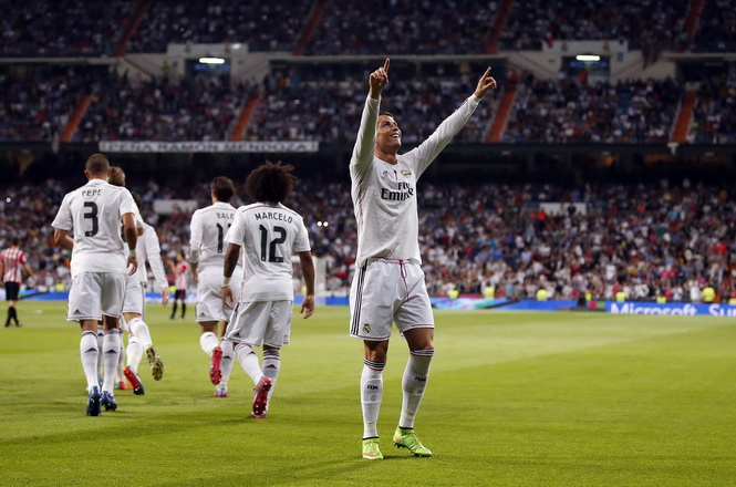 Ronaldo lại lập hattrick, Real Madrid đại thắng-4