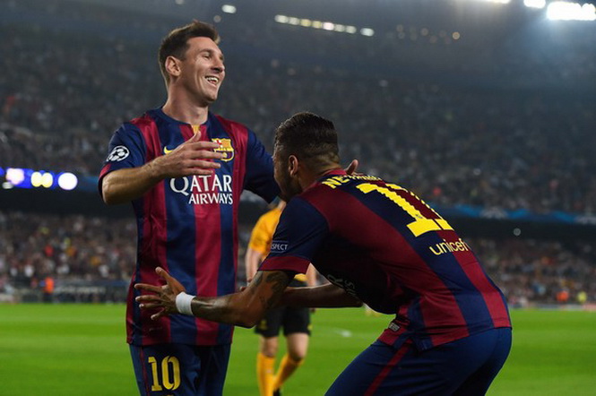 Messi và Neymar giúp Barcelona vượt qua Ajax-2