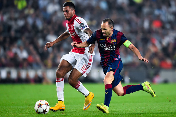 Messi và Neymar giúp Barcelona vượt qua Ajax-3
