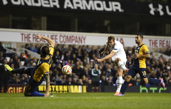 Lamela lập siêu phẩm, Tottenham đại thắng ở Europa League-1