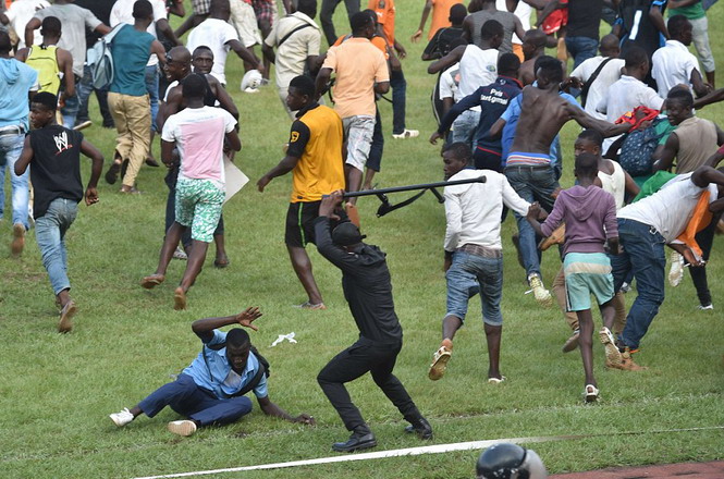 Bạo động tại vòng loại giải vô địch châu Phi-3
