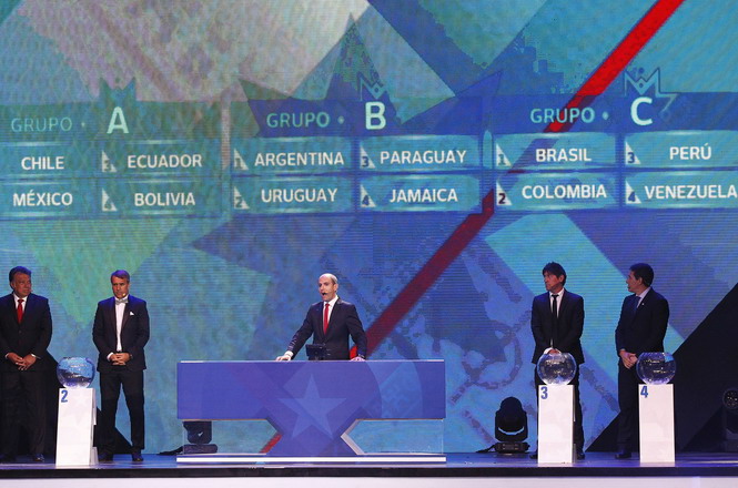 Messi và Suarez sẽ đối đầu nhau tại Copa America 2015