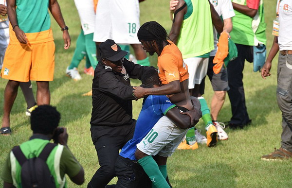 Bạo động tại vòng loại giải vô địch châu Phi-2