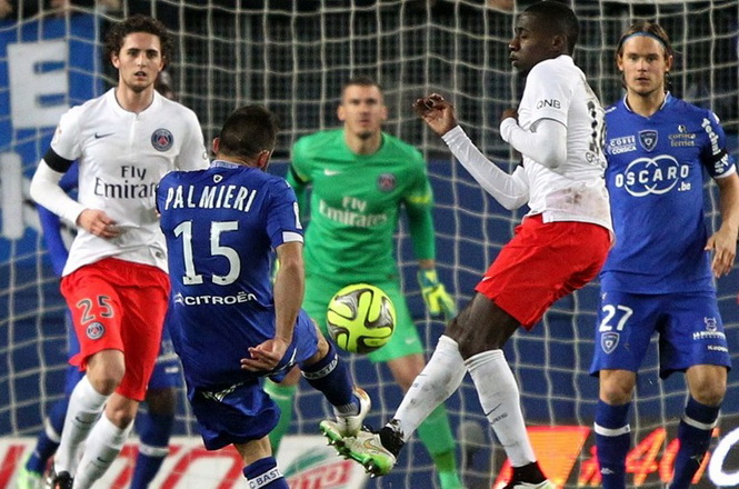 Khinh thường đối thủ, PSG gục ngã trước Bastia-3