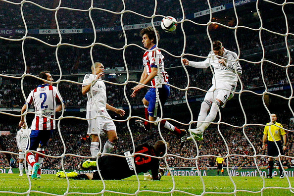Atletico loại Real Madrid nhờ cú đúp của Torres-2