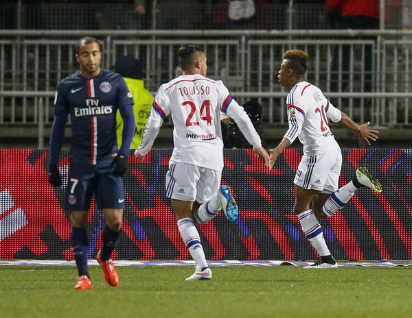Lyon và PSG bất phân thắng bại-2