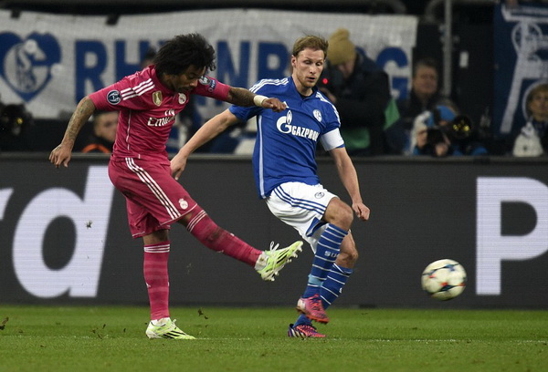 Schalke 0 - 2 Real Madrid: Ronaldo ghi bàn trở lại-5