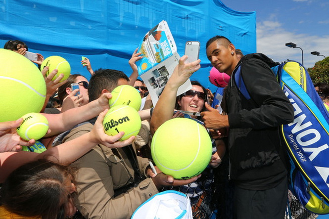 Hãng Malaysia Airlines nhờ Nick Kyrgios giúp đỡ