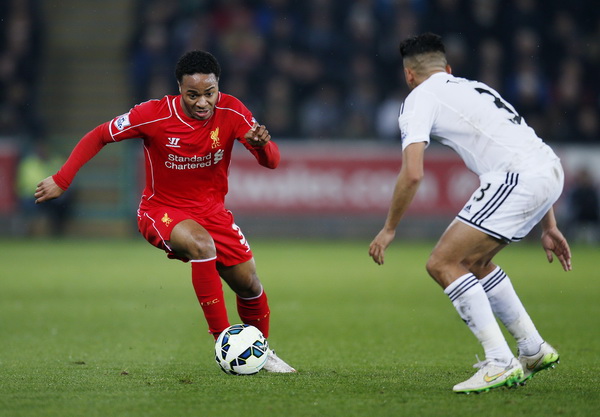 Liverpool bám sát top 4 Premier League-2