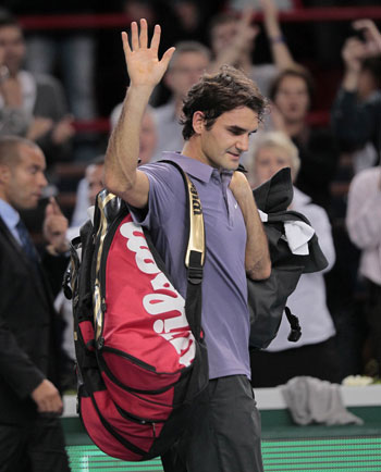 "Tàu tốc hành Thụy Sĩ" Roger Federer