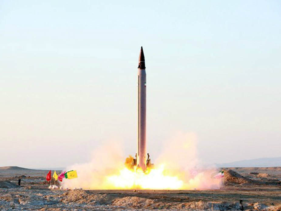 Quốc hội Iran đã thông qua dự luật về hạn chế chương trình hạt nhân của nước này - Ảnh: Reuters