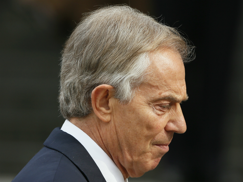 Cựu thủ tướng Anh Tony Blair xin lỗi vì những sai lầm trong cuộc chiến tại Iraq năm 2003 - Ảnh: Reuters