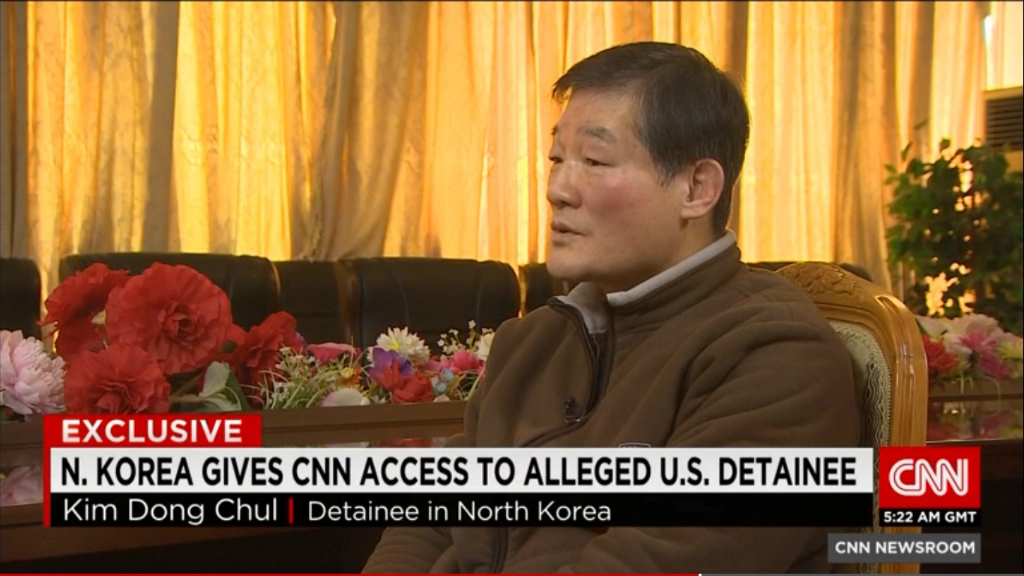 Tù nhân Kim Dong Chul, người nhận là người Mỹ nhập tịch và bị bắt tại Triều Tiên vì tội gián điệp - Ảnh chụp màn hình CNN