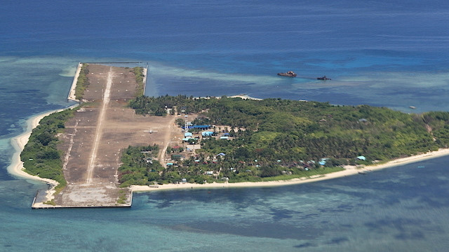 Đảo Thị Tứ thuộc quần đảo Trường Sa của Việt Nam - Ảnh: Không quân Philippines