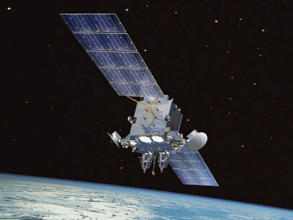 Bốn người bị buộc tội vì đánh cắp thiết bị vệ tinh của công ty Canada và bán cho Trung Quốc - Ảnh: Reuters