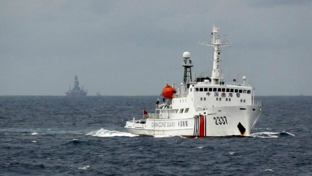 Trung Quốc cảnh báo nếu Nhật Bản nêu vấn đề Biển Đông tại hội nghị G7, việc cải thiện mối quan hệ 2 nước sẽ bị ảnh hưởng - Ảnh: Reuters