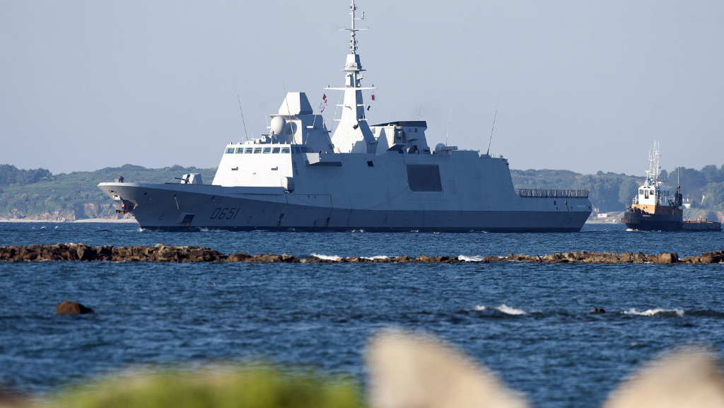 Ai Cập dự kiến sẽ mua thêm tàu chiến đa năng của Pháp - Ảnh: AFP