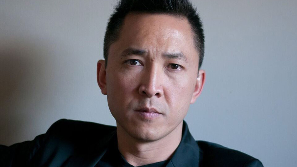 Ông Viet Thanh Nguyen, người Mỹ gốc Việt nhận giải báo chí Pulitzer năm 2016 ở hạng mục hư cấu với cuốn tiểu thuyết The Sympathiser - Ảnh: Ban tổ chức Pulitzer