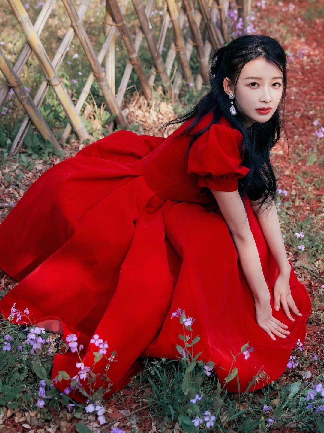 Váy kiểu tiểu thư V.113, Váy tơ cổ yếm thắt nơ dáng babydoll xòe tầng sang  chảnh - Thời trang nữ Chấm Bi | Shopee Việt Nam