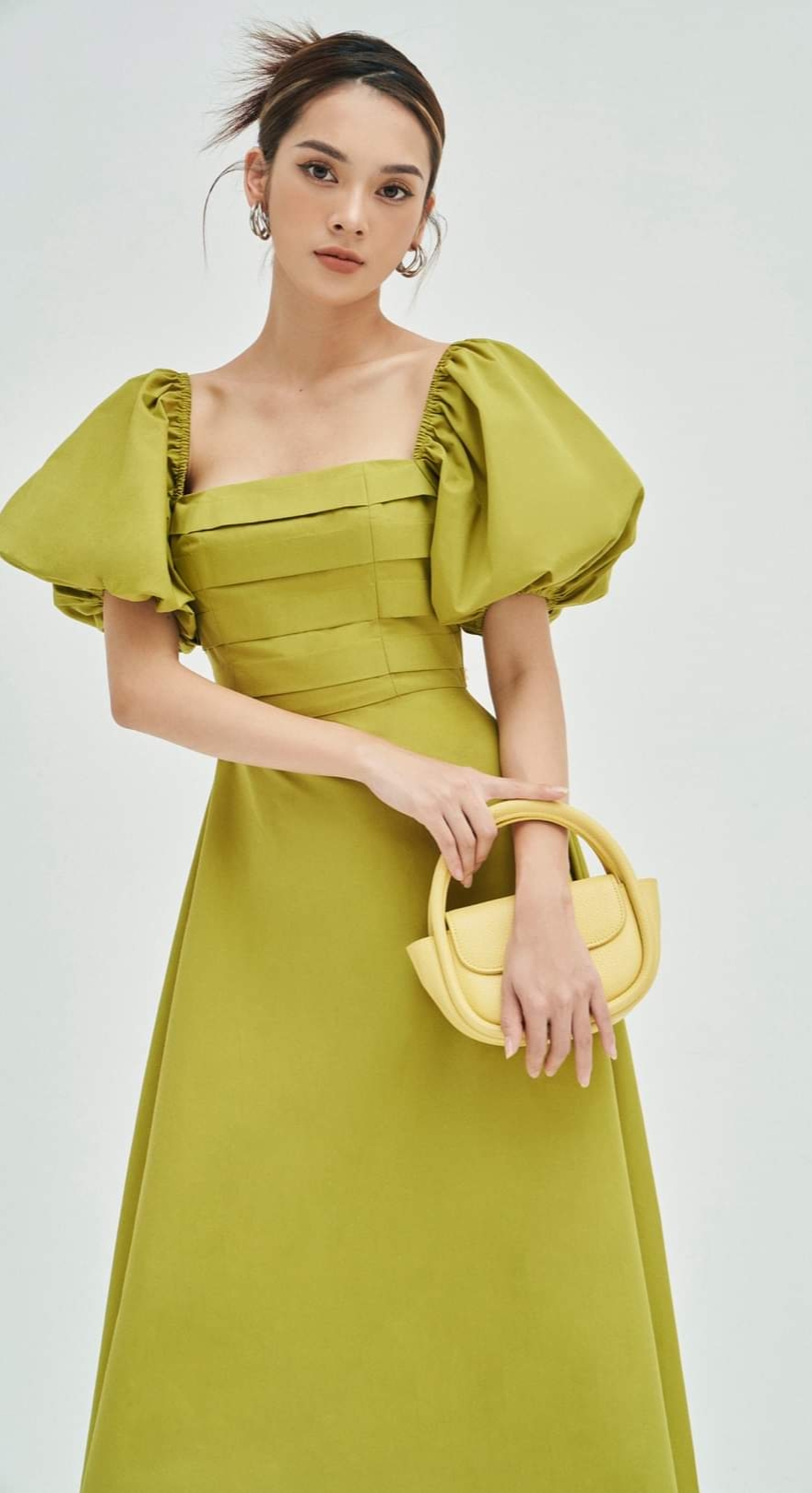 Các mẫu váy đầm che eo to cực chuẩn cho nàng công sở | AlvinStore.Vn