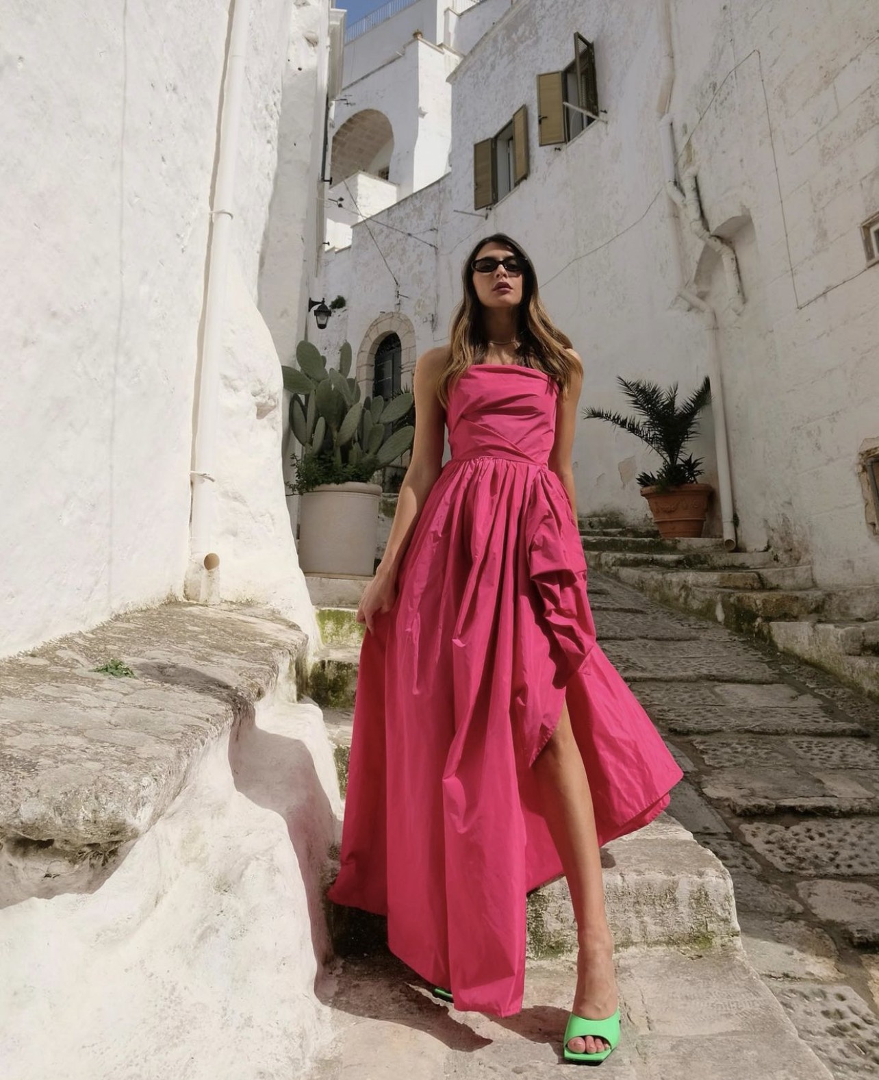 Mua Váy suông nữ tay xếp ly cách điệu form rộng, đầm suông dài hai màu -  Màu đỏ - free size <62kg tại Vanvan | Tiki