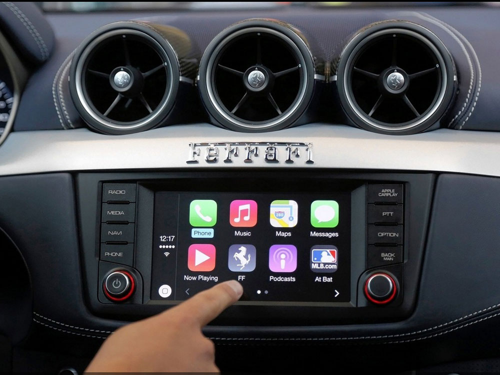 Apple đã có nhiều phát triển công nghệ liên quan xe hơi - Ảnh: Reuters
