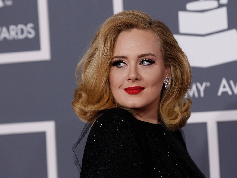 ‘21’ của Adele lại ghi tên vào lịch sử khi là album xuất sắc nhất mọi thời đại - Ảnh: Reuters